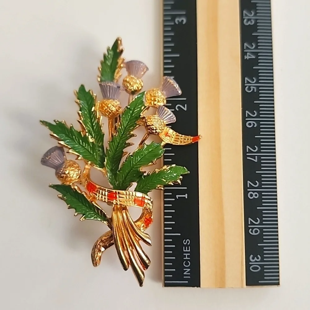 Vintage Unisex Thistle Large Enamel  Brooch Pin